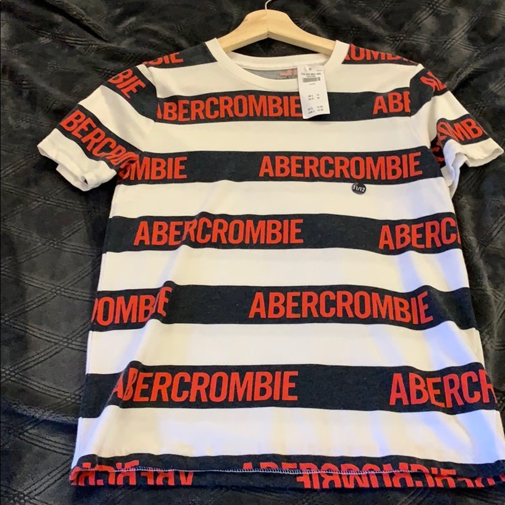 Abercrombie striped shirt❤️